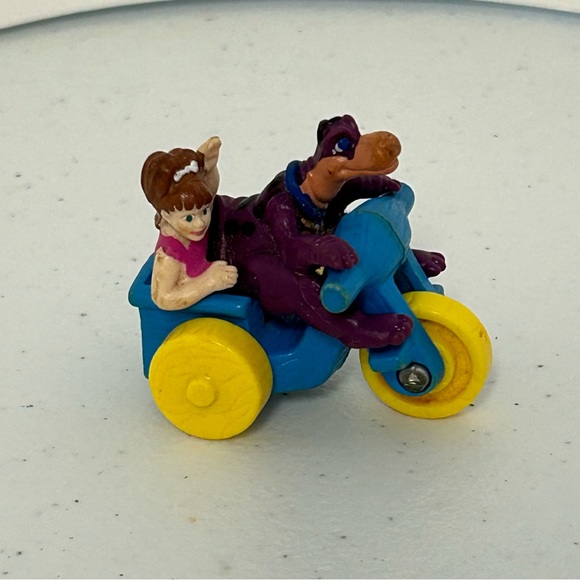 Vintage Mcdonalds 1994 The Flintstones Movie Dino & Pebbles Car‎ Toy. - Picture 1 of 5
